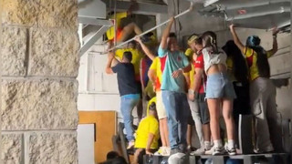 Einlass-Chaos bei Jay-Z-Konzert: Fans stürmen Sicherheitsbereich
