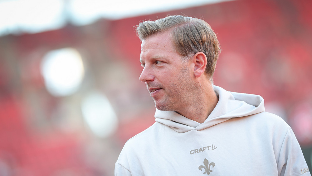 Lilien-Trainer Florian Kohfeldt will mit seinem Team den Einzug in die zweite Pokalrunde klarmachen.