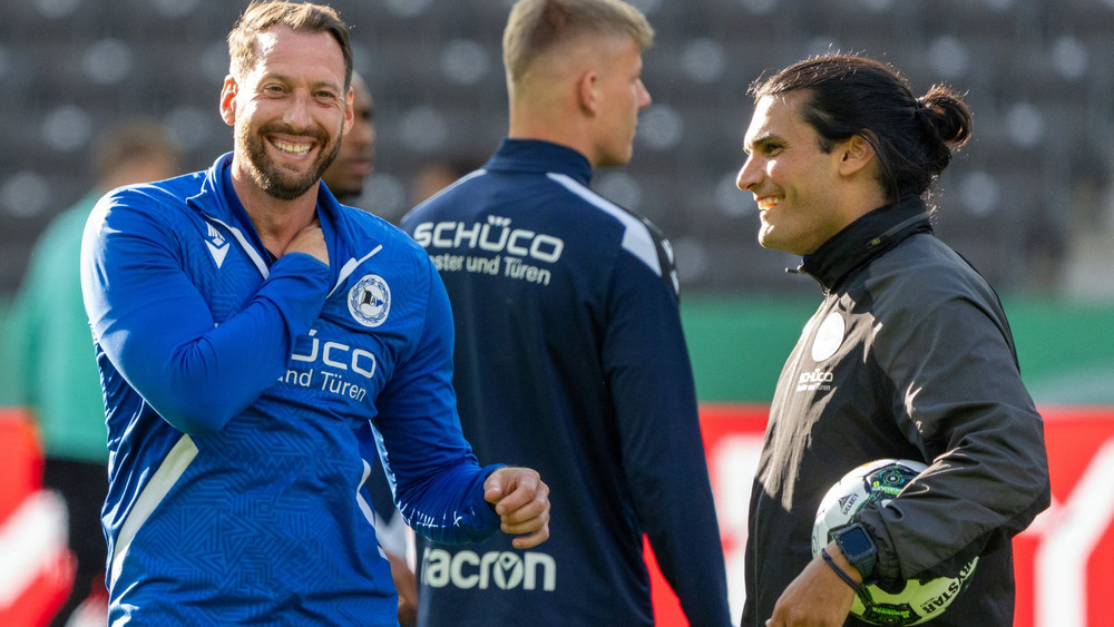 Vor dem DFB-Pokalfinale - Training Bielefeld