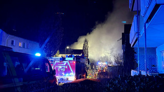 Brand in Bruchköbel: Feuerwehr und Rettungsdienst im Einsatz