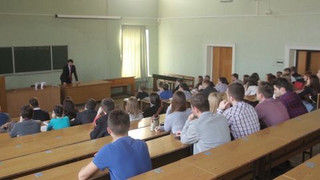 Einigung auf günstigeres Deutschlandticket für Studierende