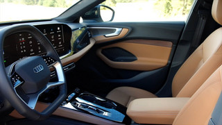 Mit der neuen Audi A5 Familie an der Côte d’Azur - Neues Bedienkonzept mit zwei interieurprägenden Displays