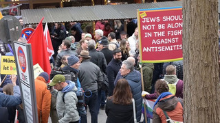 Angriff auf israelisches Lokal in München: Solidaritätsbekundung mit rund 300 Menschen