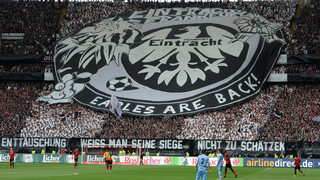 Schwerer Unfall bei Eintracht-Spiel im Frankfurter Stadion