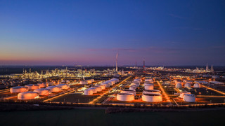 Deutsche Wirtschaft trotzt Iran-Krieg: Wachstum dank Exporte