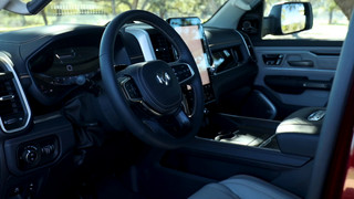 Der neue Ram 1500 - Technologie auf höchstem Niveau - fortschrittliche Konnektivität und klassenbeste Bildschirmgröße