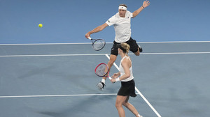 Tennis-Duo Kerber und Zverev gelingt Auftaktsieg bei United Cup