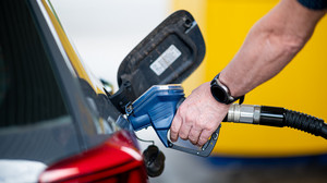 ADAC-Stichprobe in Hessen: Autobahntankstellen deutlich teurer