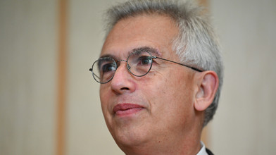 Kommunalwahl in Frankfurt: Warum Ex-OB Feldmann antritt