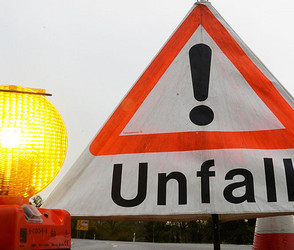 Unfall in Wächtersbach: Motorrad kracht in Gegenverkehr