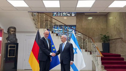 Antrittsbesuch in Israel: Merz und Netanjahu lassen Turbulenzen hinter sich