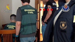 Er drohte mit Massakern: 17-Jähriger des Netzwerks 764 in Spanien festgenommen