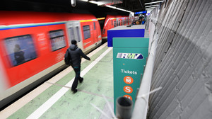S-Bahn steckt in Citytunnel fest: Passagiere werden evakuiert