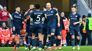 Bundesliga: Bayern verliert gegen Bochum, Leverkusen gegen Bremen