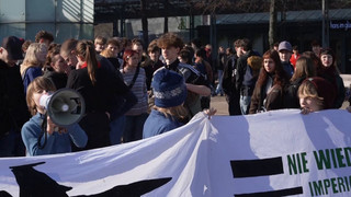 Schulstreik gegen Wehrpflicht: Schüler gehen bundesweit auf die Straße