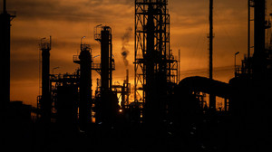 Ölpreise steigen weiter - trotz Freigabe von Reserven