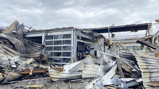 Großbrand in Vellmar: Autohaus-Werkstatt völlig zerstört