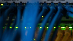 Cyberumfrage: Mehr Attacken auf Firmen - eigene Mitarbeiter als Risiko
