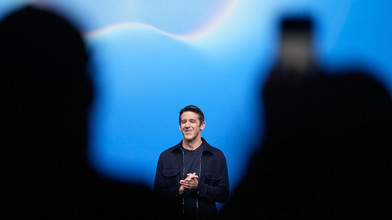 Apple bringt erstes auffaltbares iPhone heraus