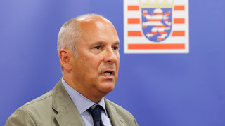 Innenminister beraten: Poseck fordert Änderungen in Migrationspolitik