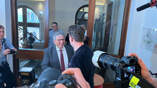 Stichwahl in Wiesbaden: Mende bleibt Oberbürgermeister
