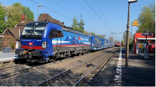 Tödliches Zugunglück am Bahnhof Linden: Zug erfasst Mutter und Tochter