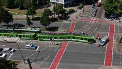 Hannover: Stadtbahnen stoßen zusammen ‒ zweistellige Zahl an Verletzten
