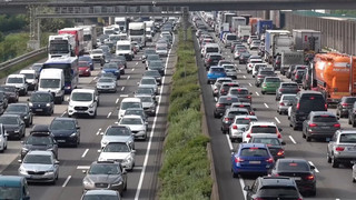 ADAC: Staugefahr fast auf Sommerferienniveau