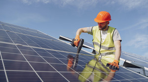 Solar-Panels für zuhause: Für wen lohnt sich eine Photovoltaik-Anlage?