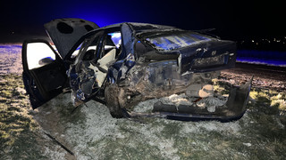 Nach Wildunfall bei Alheim: Auto kracht in abgestellten Unfallwagen