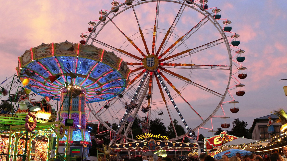 Der Erbacher Wiesenmarkt lockt jährlich knapp eine halbe Million Menschen an.