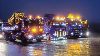 Lkw-Nikolaus-Konvoi rollt durch Marburg-Biedenkopf