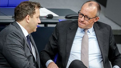 Umfrage: SPD und Union sinken in der Wählergunst