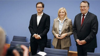 Eltern, Ehepartner, Kranke: Wer Warkens Sparpläne bezahlt