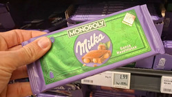 Weniger drin, gleiche Packung: Gericht rügt Milka-Tafeln