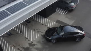 Schnellladen mitten in Berlin - Neuer Audi charging hub nutzt vorhandene Infrastruktur