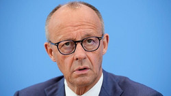 Flucht nach vorn? Merz will Regierung umbilden und geht auf Distanz zu Spahn