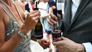 Small Talk verliert seinen Stellenwert in Deutschland