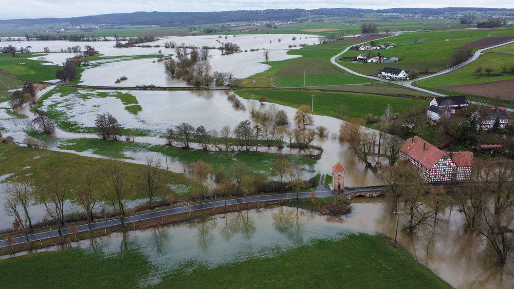 Sturm, Hagel, Hochwasser: Die Versicherungs-Ausgaben für Unwetterschäden in Hessen sind im vergangenen Jahr deutlich gesunken. 