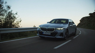 Die neue BMW 5er Limousine - Innovative Ladelösungen von BMW Charging