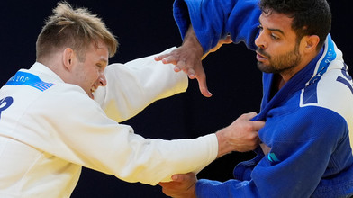 Eklat nach Judo-Kampf: Gastkämpfer prügelt auf Gegner ein