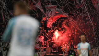 Millionen-Strafen für Profi-Fußballclubs: Eintracht traurige Spitze