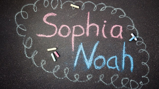 Sophia und Noah führen Baby-Namensliste an