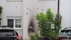 Einschusslöcher in Lampertheim: Polizei fahndet nach Schütze