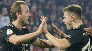 DFB-Pokal: Bayern ohne Mühe in Köln - Schalke raus