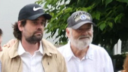 Nick Reiner offiziell des Mordes an seinen Eltern beschuldigt