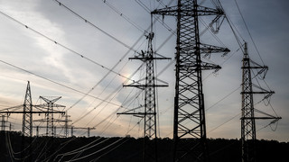 Streit um Stromtrasse: Wiesbadener OB fordert Änderungen