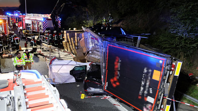 Tödlicher Unfall auf A3 – zwei Fahrstreifen wieder befahrbar