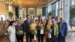 Olympia-Empfang in Kassel: Eintrag ins Goldene Buch für "Gold-Marie"