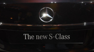 Mercedes frischt die S-Klasse auf – Luxus-Flaggschiff mit neuem Glanz